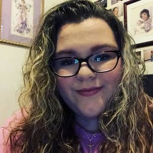 Meet your Posher, Abigail